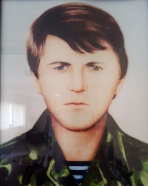 Ес-оглы Руслан Эдуардович(16.09.1993)