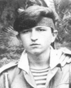 Трунов-Кануков Руслан Геннадьевич(05.10.1973-26.10.1992)Орден Леона