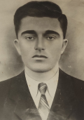 Гварамия Ясон Шаханович (1918 г. - 1942 г.)