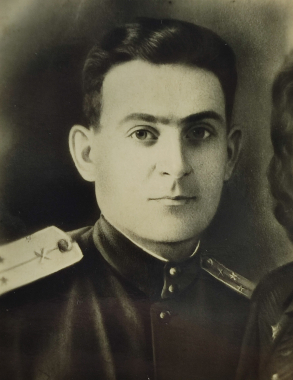 Карагозян Арташ А. (1921 г. - 1996 г.)